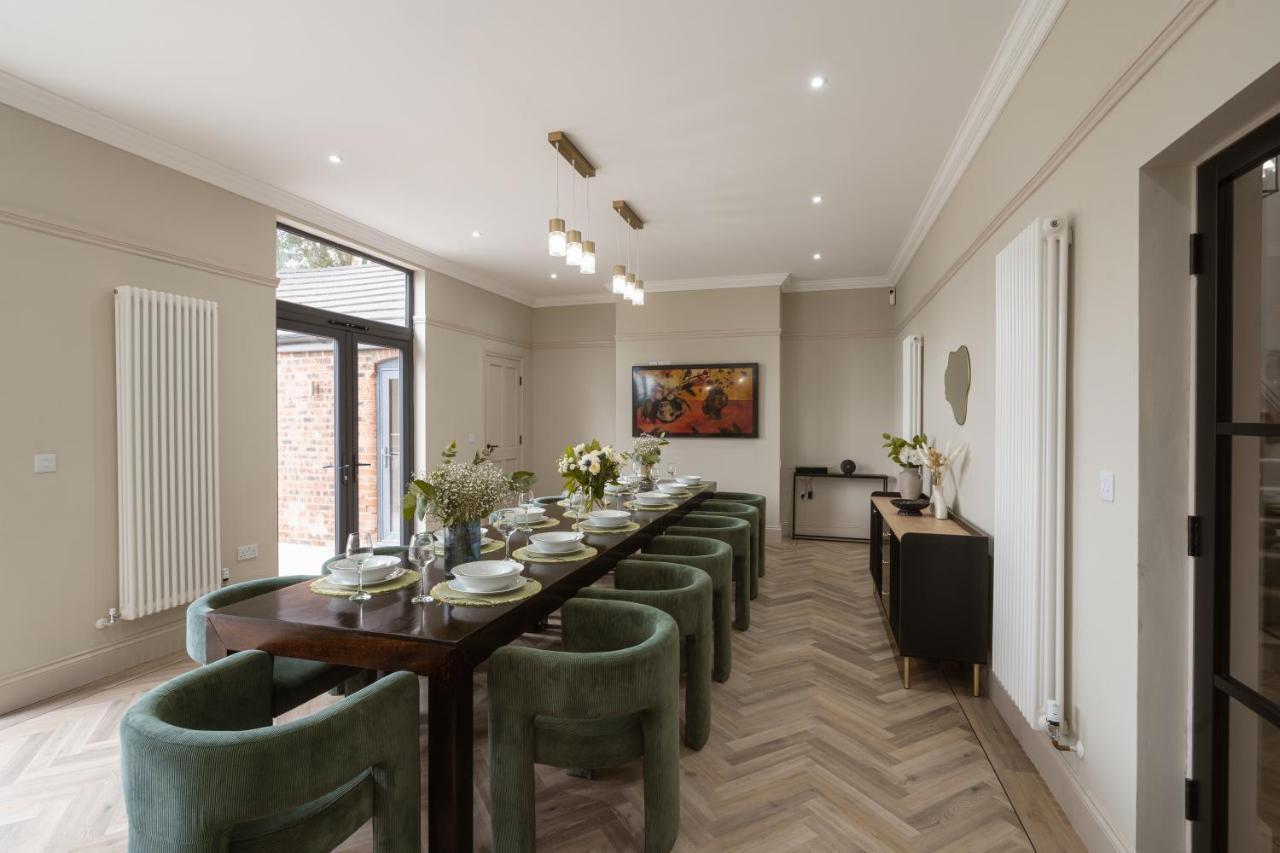 Our House Collective - Luxury In Centre, Hot Tub, Sleeps 16 * Lincoln