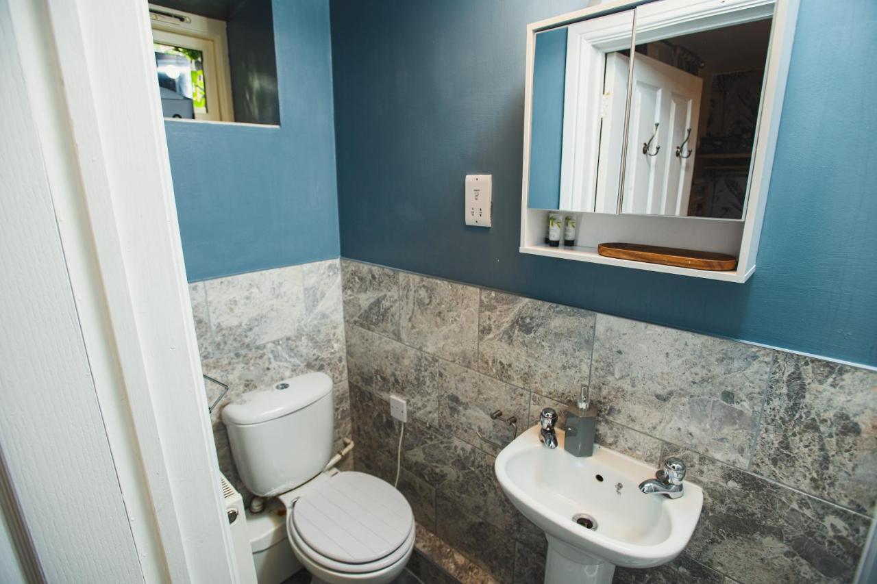Apartment Pass The Keys 2 Bed Flat In Old School House *