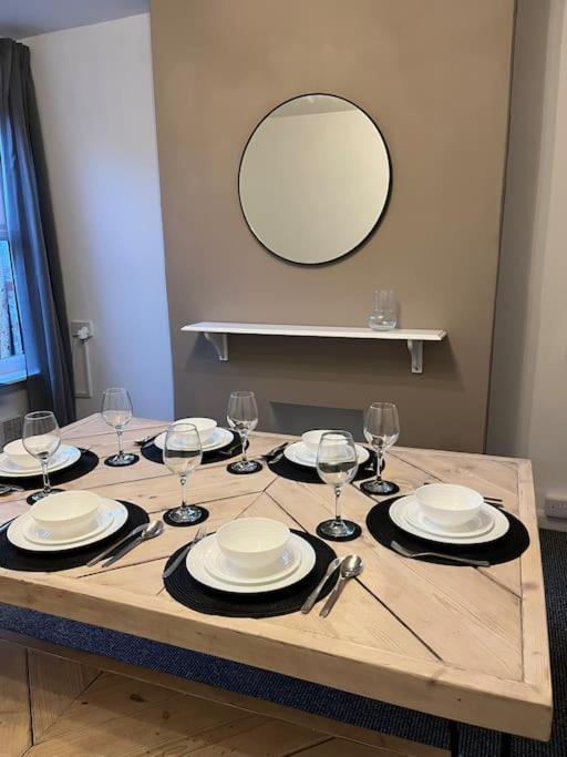 Stylish Townhouse In Lincoln