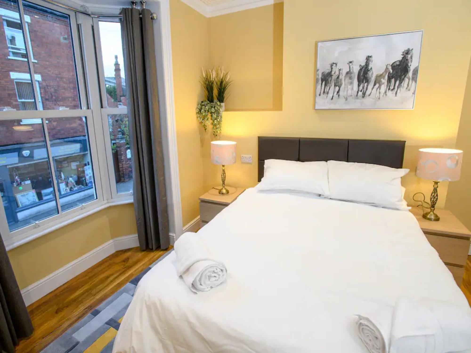 Apartment Pass The Keys The Sunny At Tavmar Lincoln