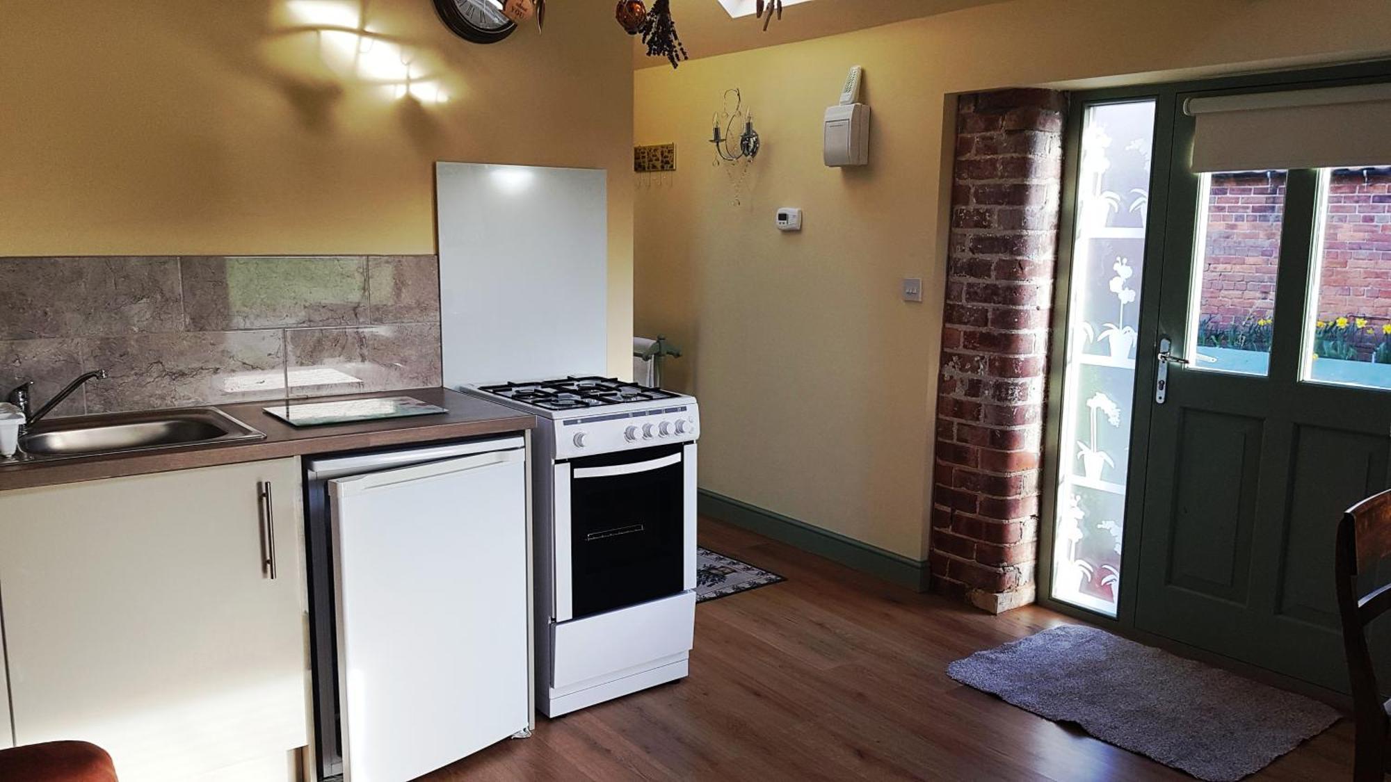 Charming Country Retreat Apartment Lincoln