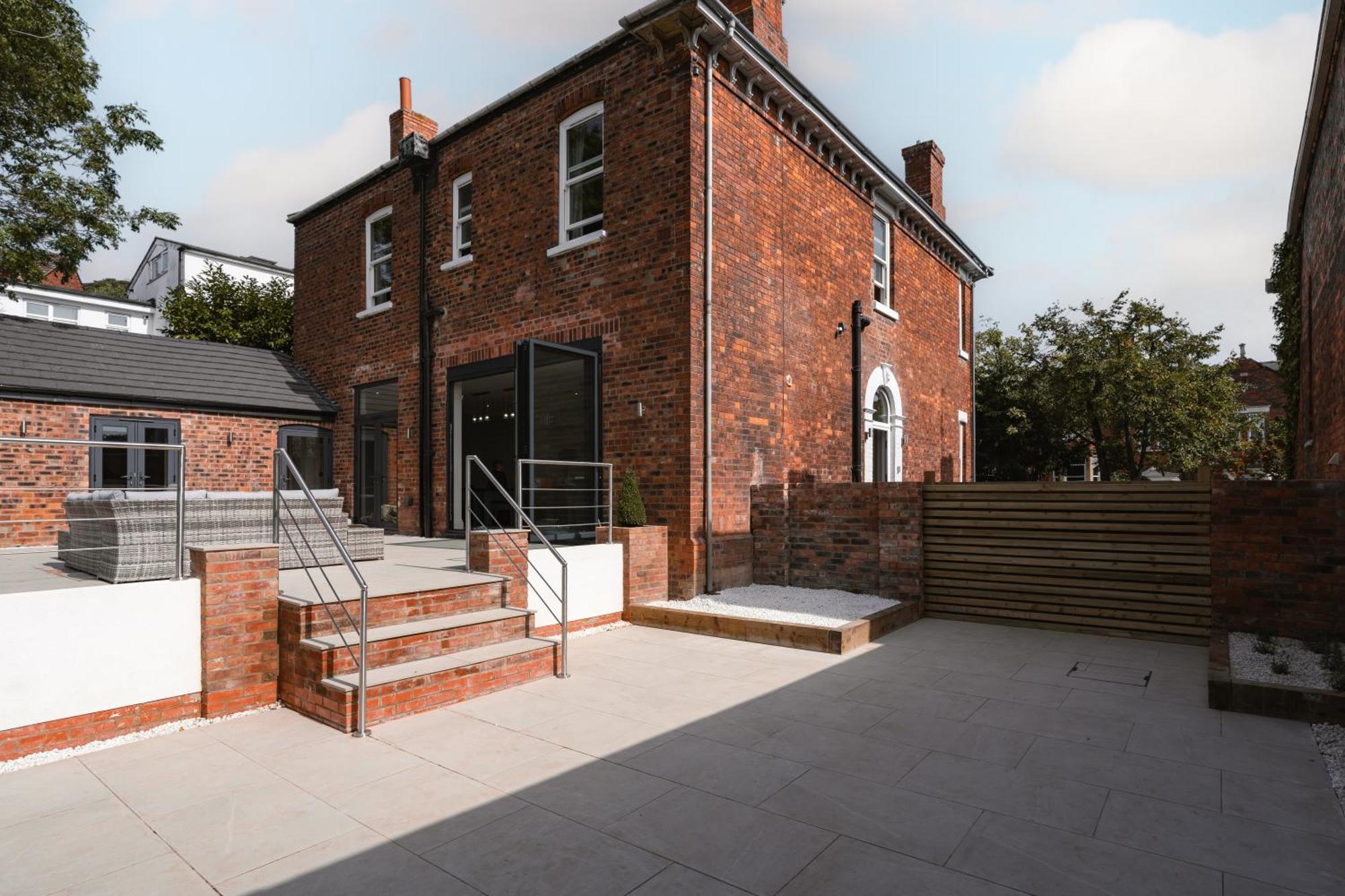 Our House Collective - Luxury In Centre, Hot Tub, Sleeps 16 Lincoln