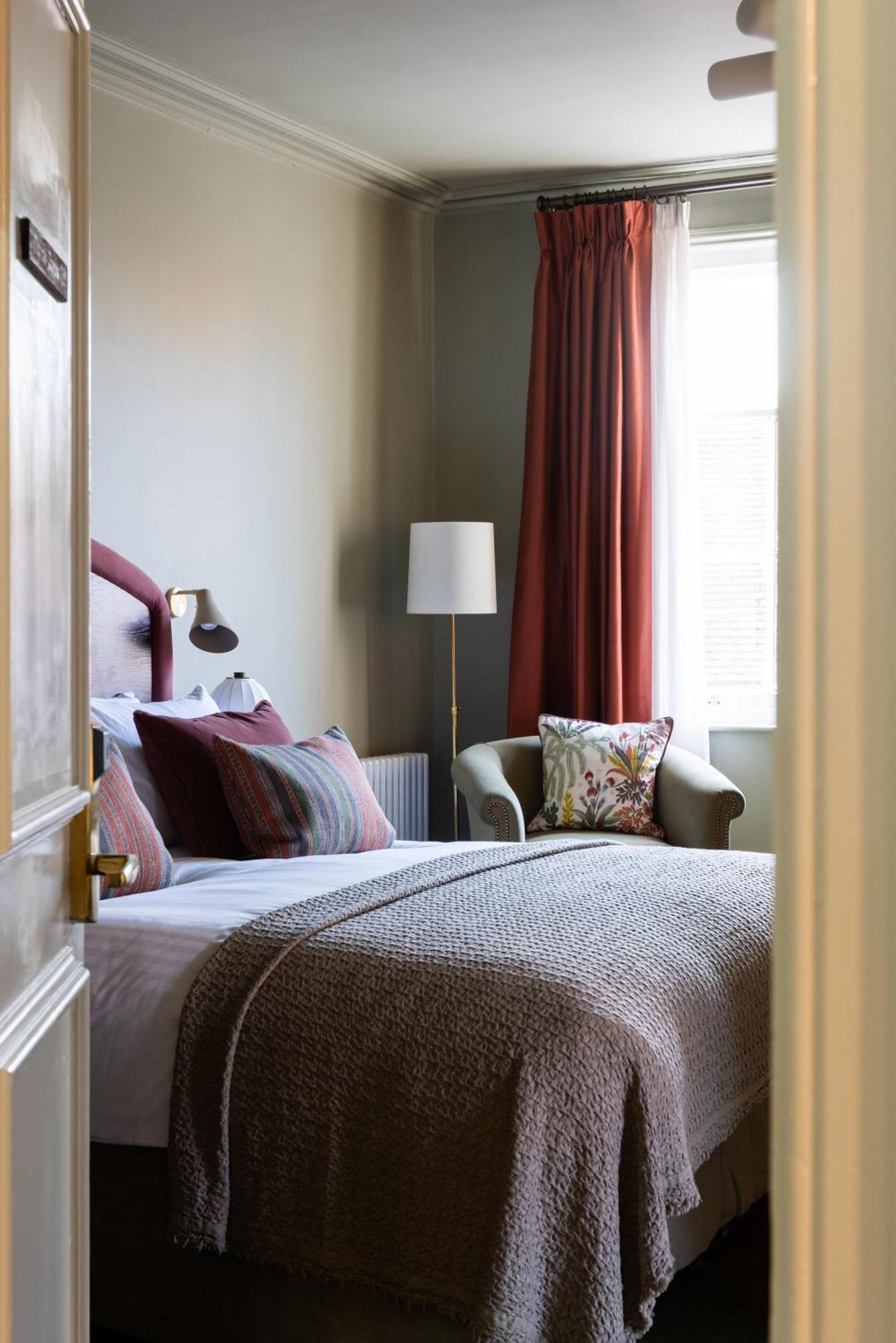 The White Hart Hotel 4*