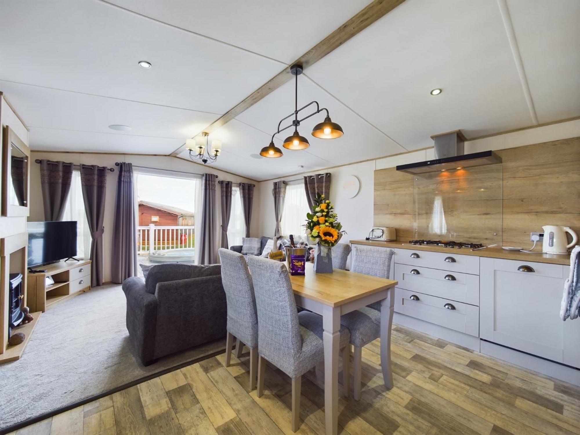 Tattershall Lakes Mini Breaks - Gibson Close * Lincoln