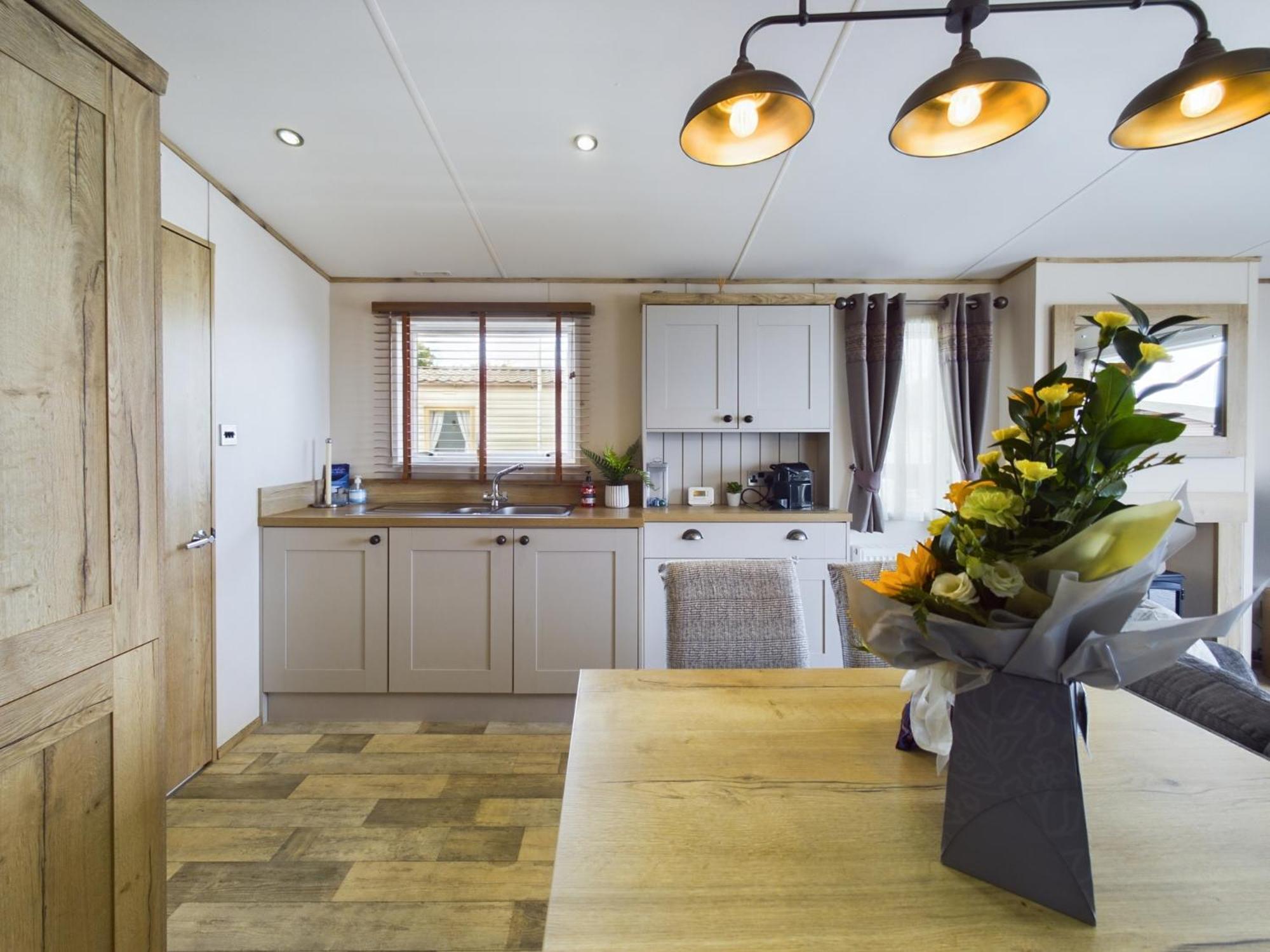 Tattershall Lakes Mini Breaks - Gibson Close Lincoln