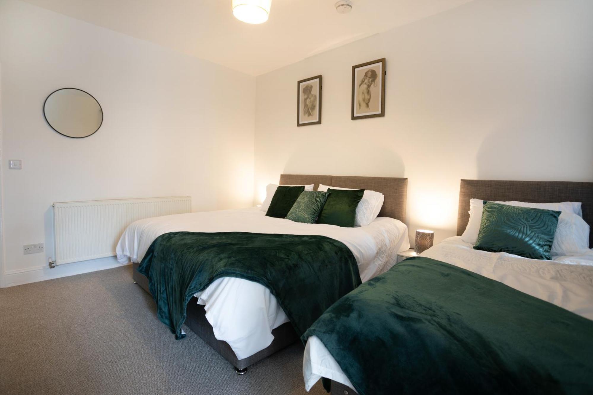 Near Hospital, Netflix, Sleeps Up To 3, Fast Wi-fi Apartment *