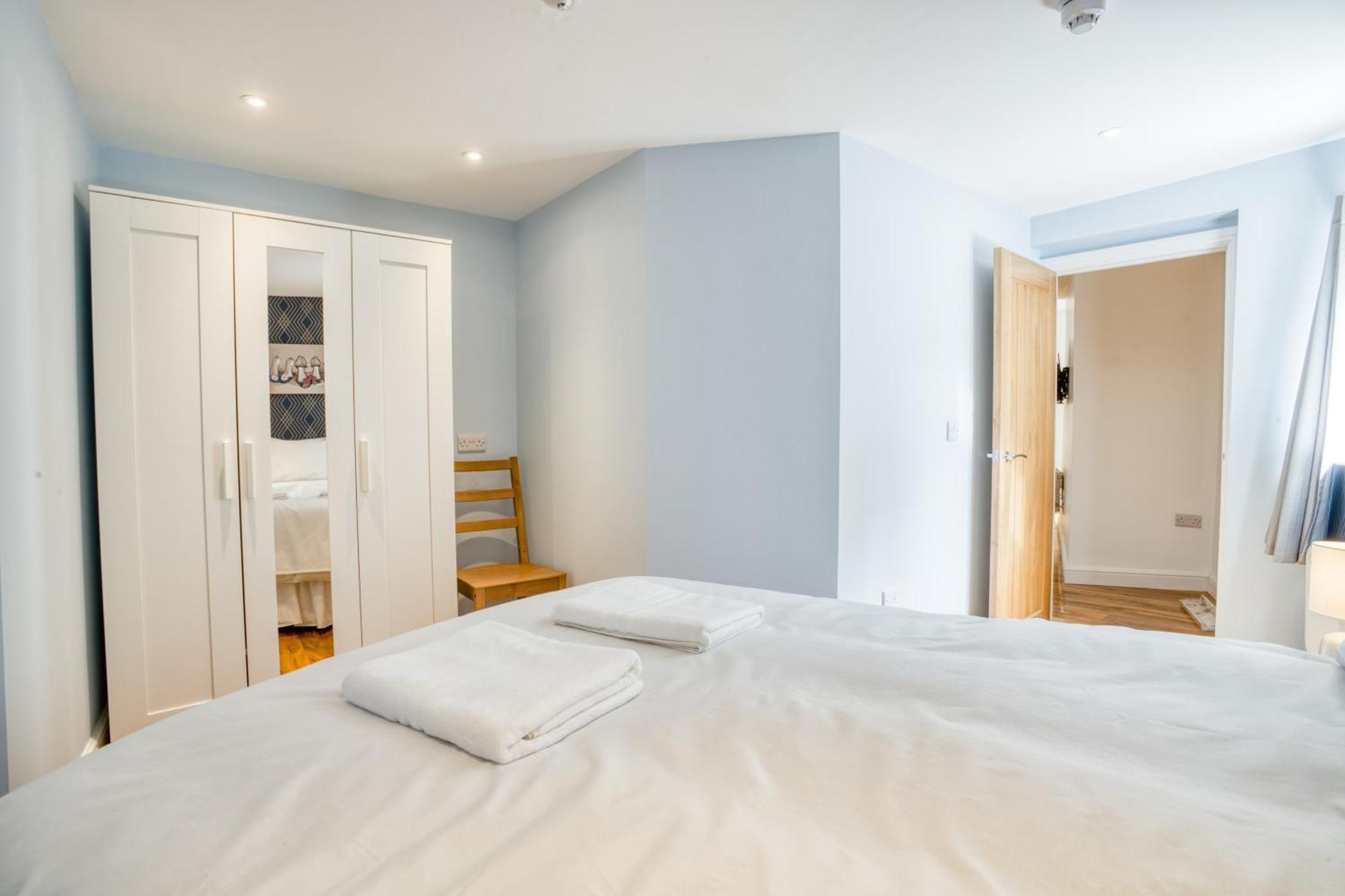 2- 2 Bed * Lincoln