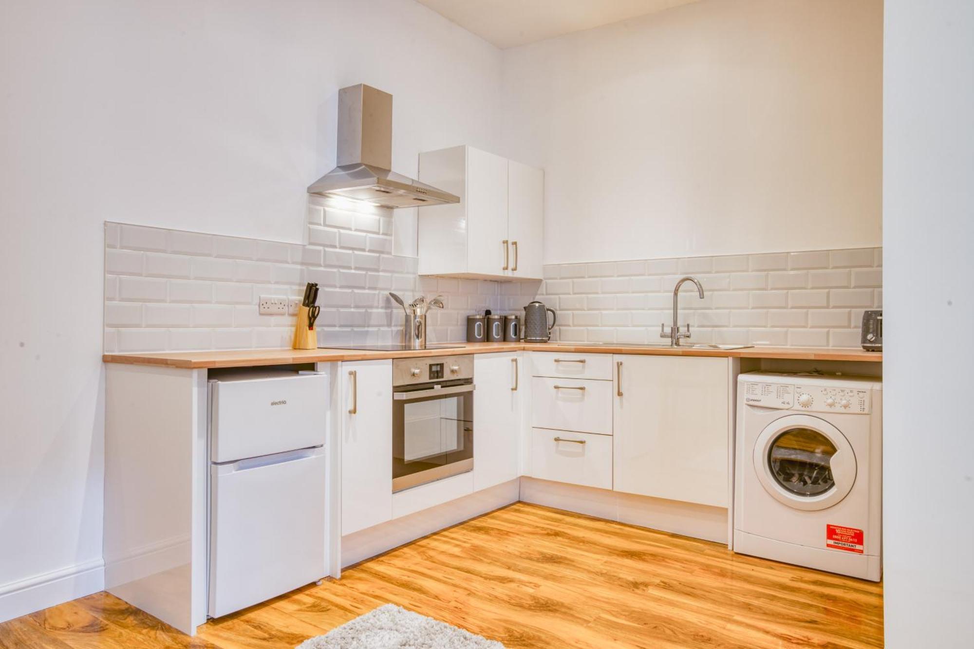 Spacious Center 2 Bed Free Wifi Aparthotel Lincoln