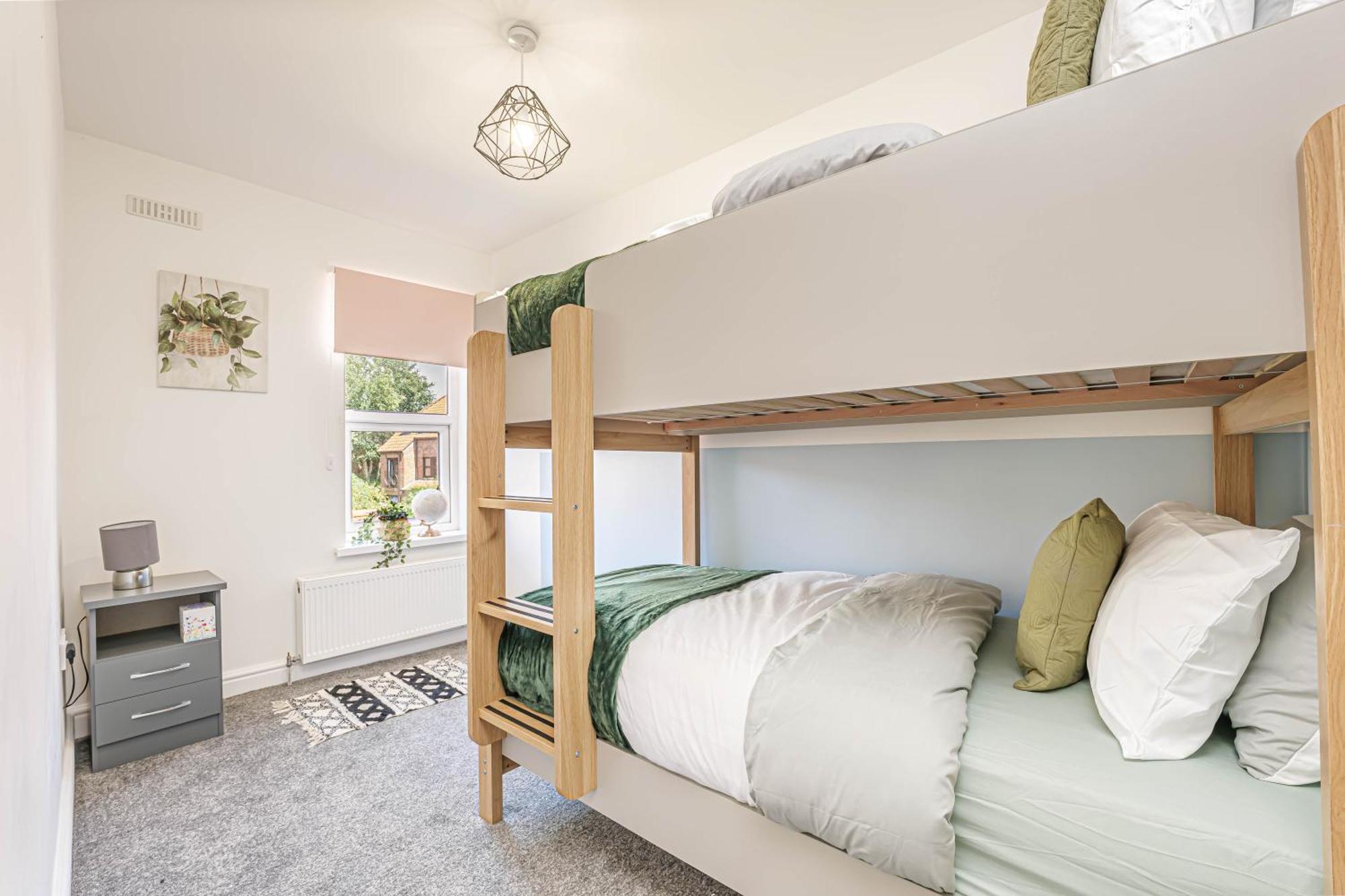 Charming 3-bedroom In Historic Ideal For Families * Lincoln