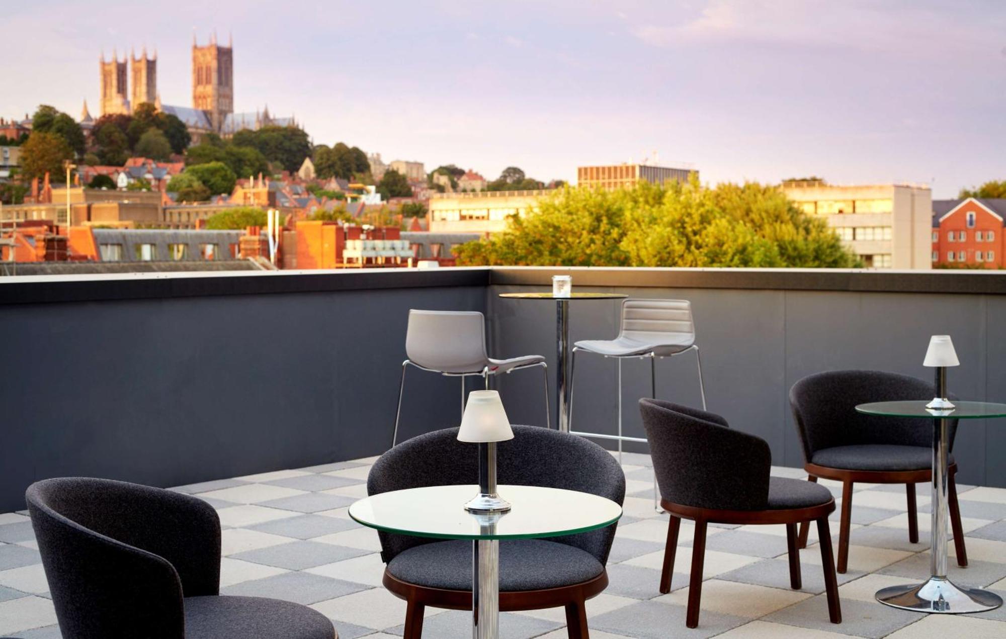 Doubletree By Hilton Lincoln