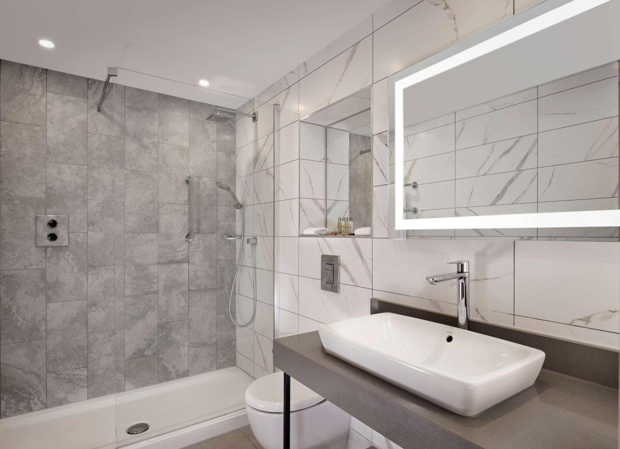 Doubletree By Hilton 4*