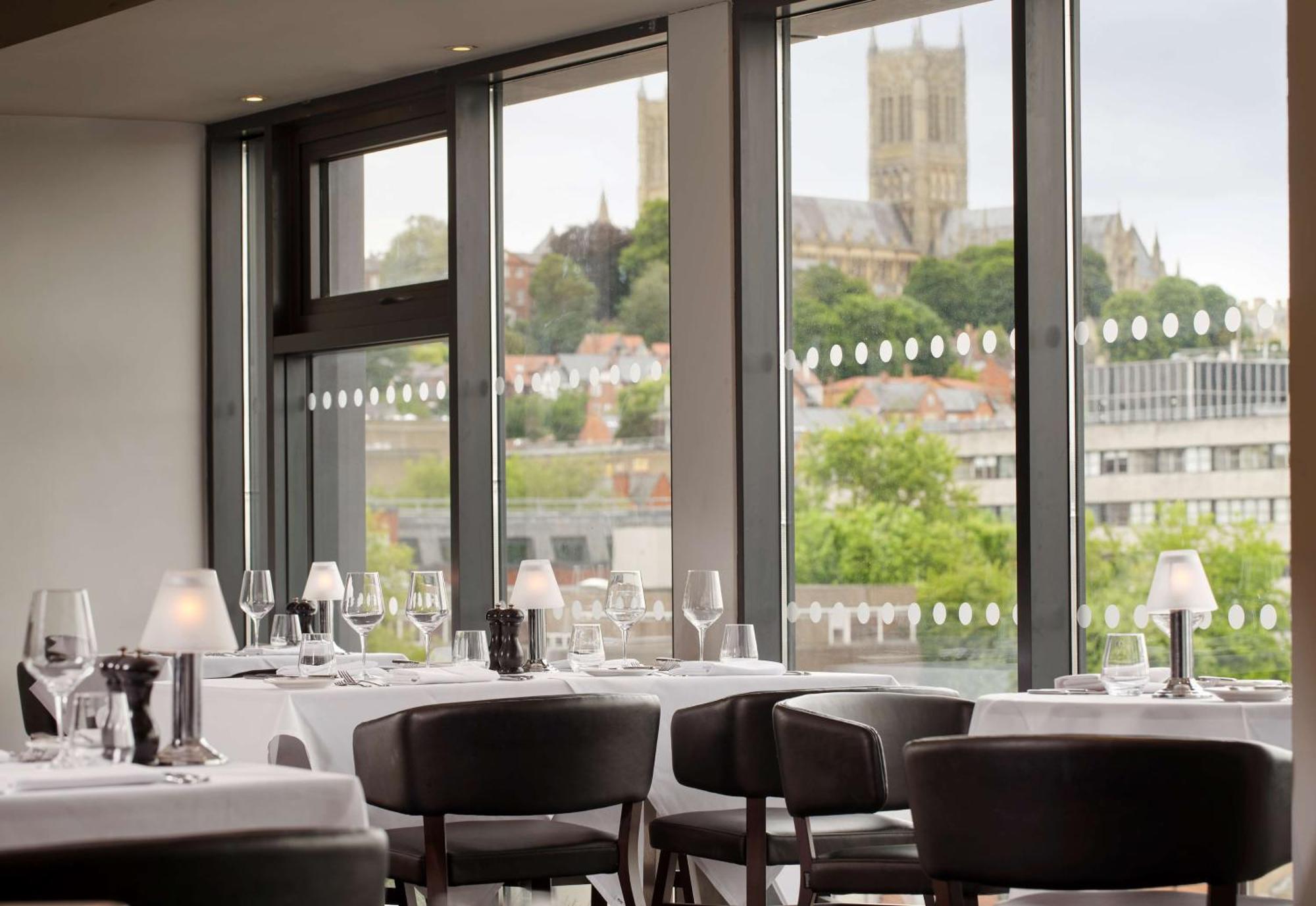 Doubletree By Hilton Hotel Lincoln