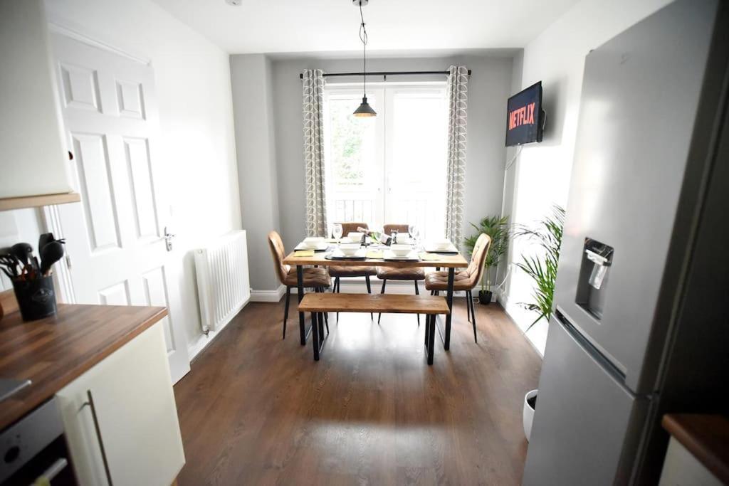Holiday home Modern 4 Bed - - Parking Lincoln