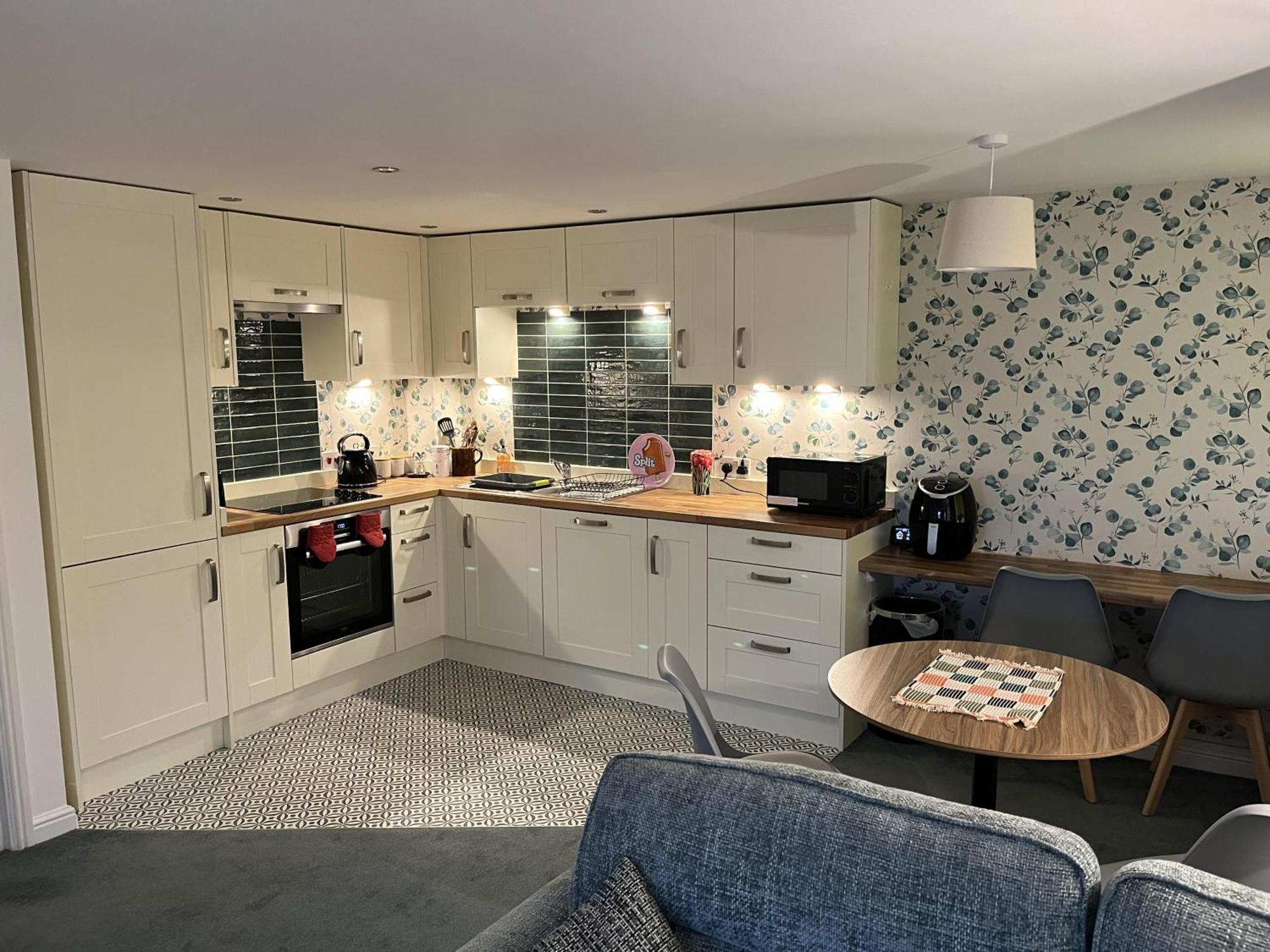 Beautiful 2-bed Near Centre Lincoln
