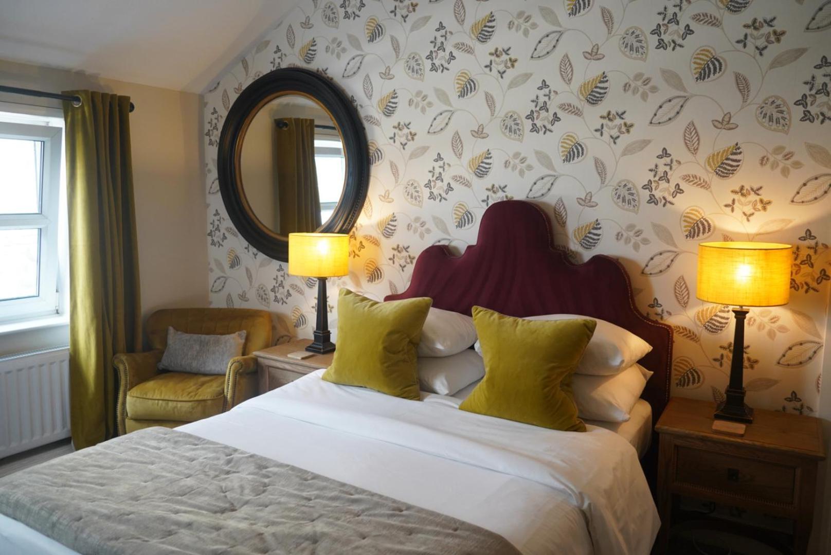 Tower Hotel 3*