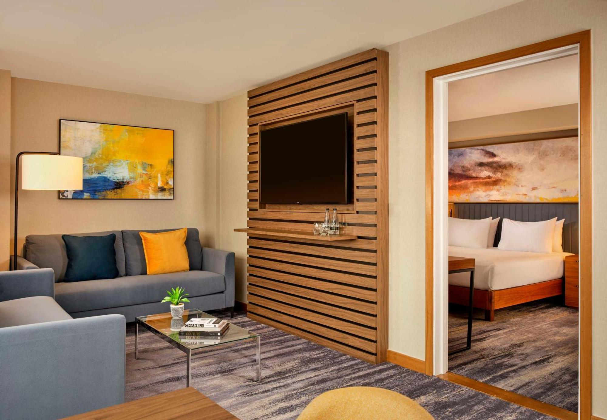 Doubletree By Hilton Hotel