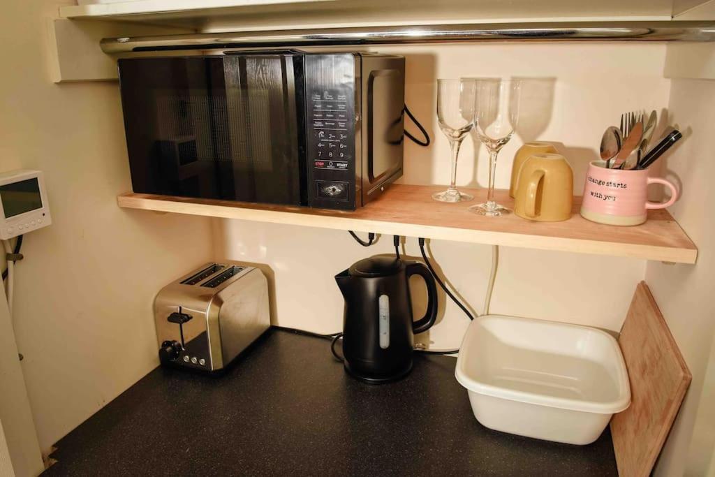 Southdene Apartment *