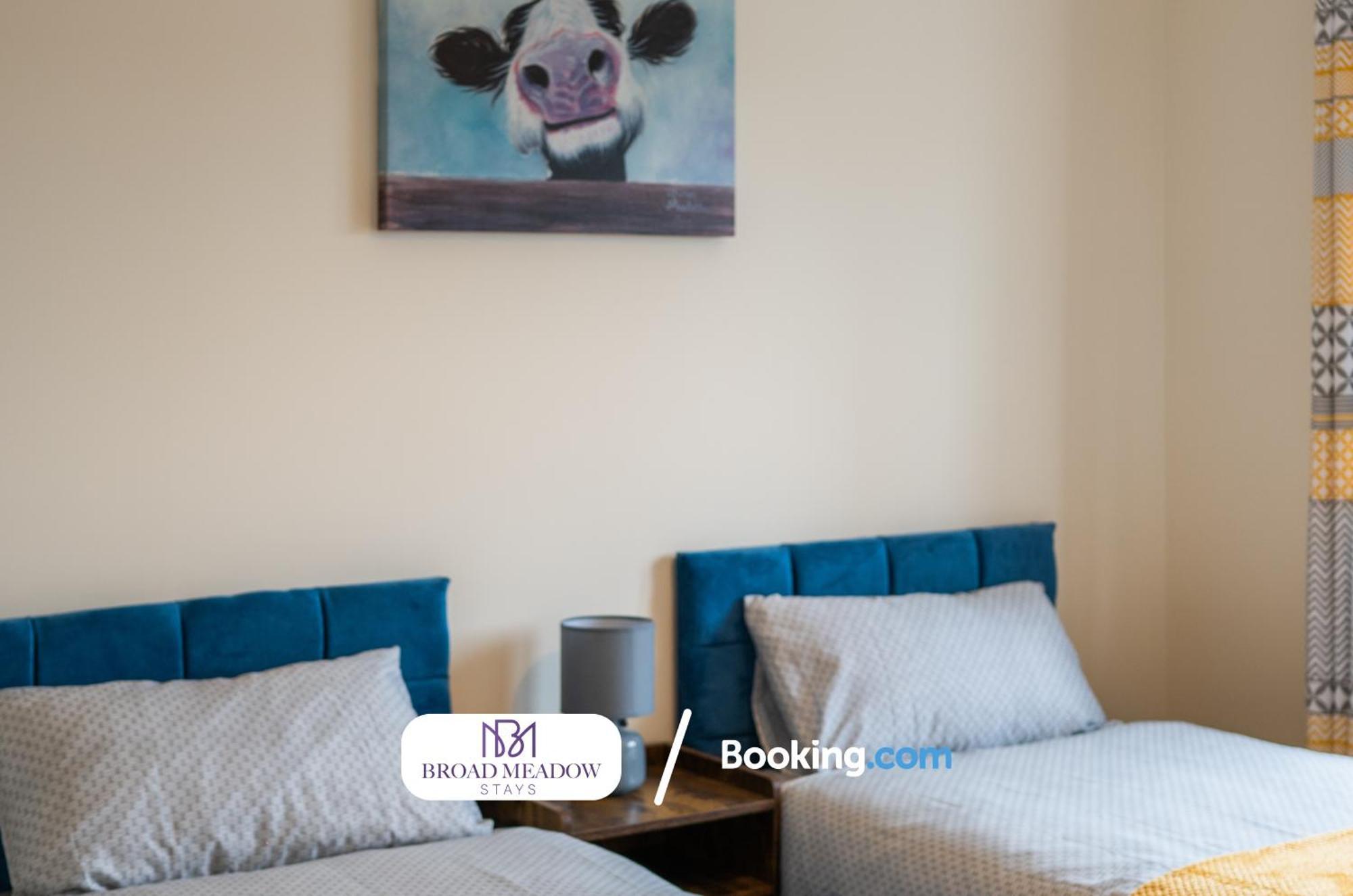 Broad Meadow Stays: Campbell House - New 2-bed Garden Retreat *