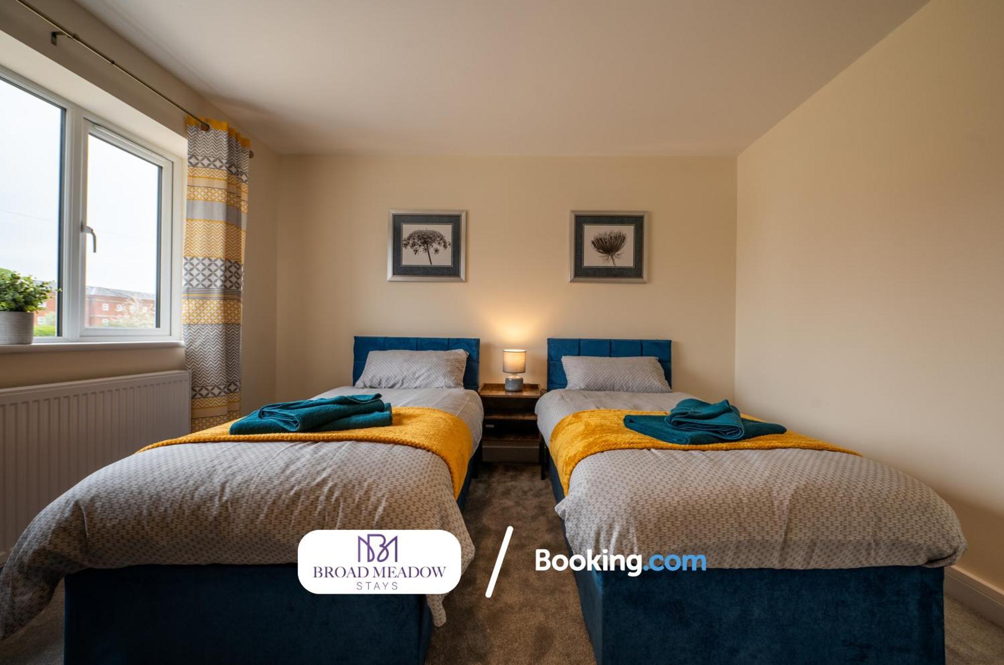 Broad Meadow Stays: Campbell House - New 2-bed Garden Retreat Lincoln