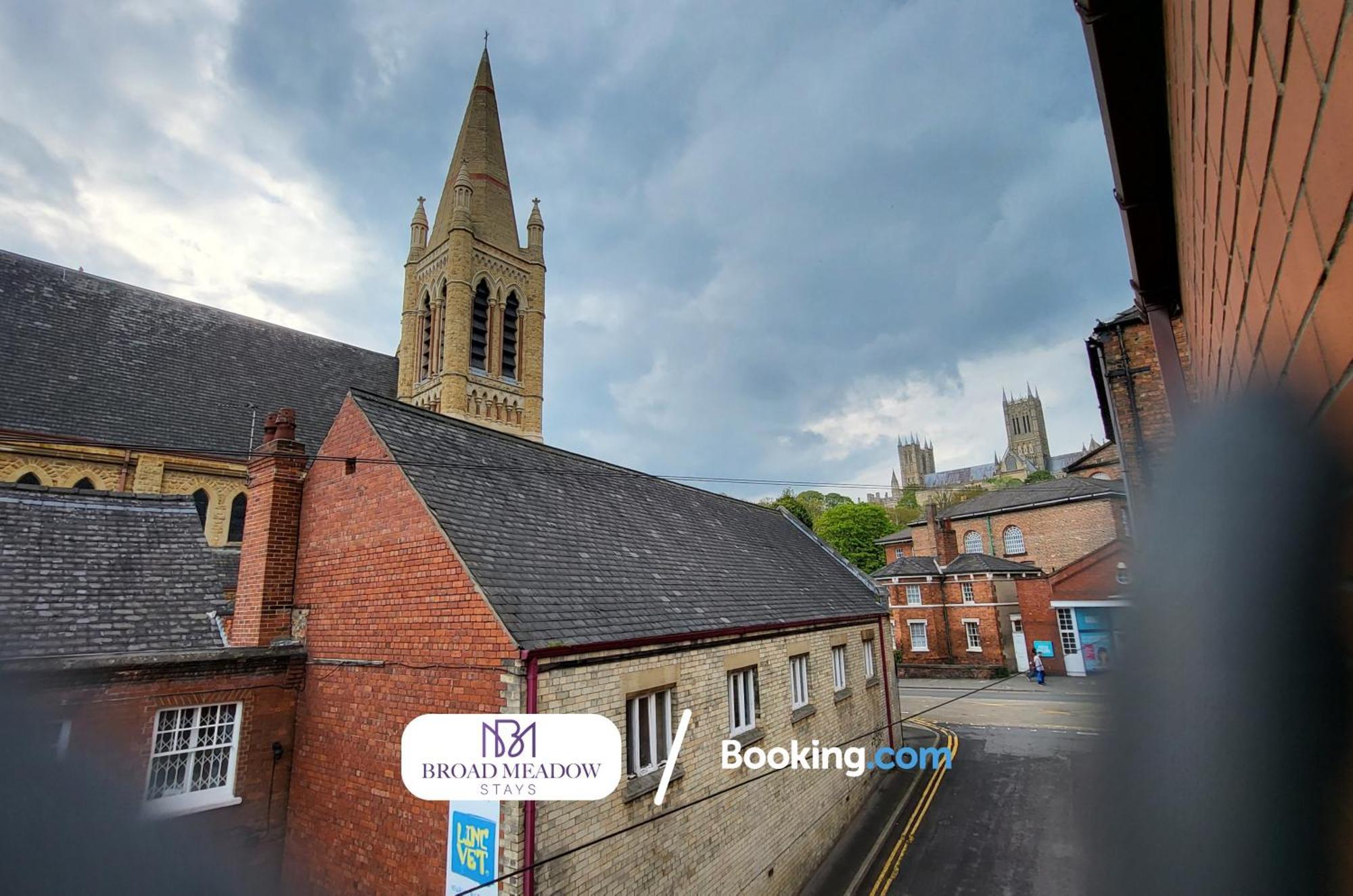 Broad Meadow Stays: 3-bed House With Parking In Lincoln
