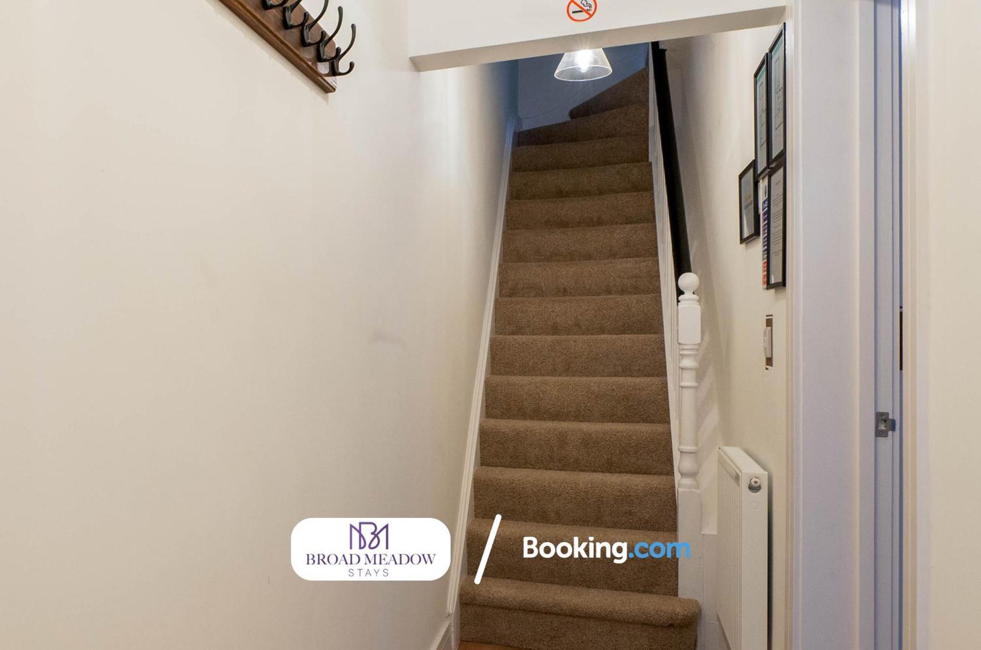 Urban Escape L Last-minute Special L Sleeps 6 L 3-bed By Broad Meadow Stays, L Free Wi-fi L Monks * Lincoln