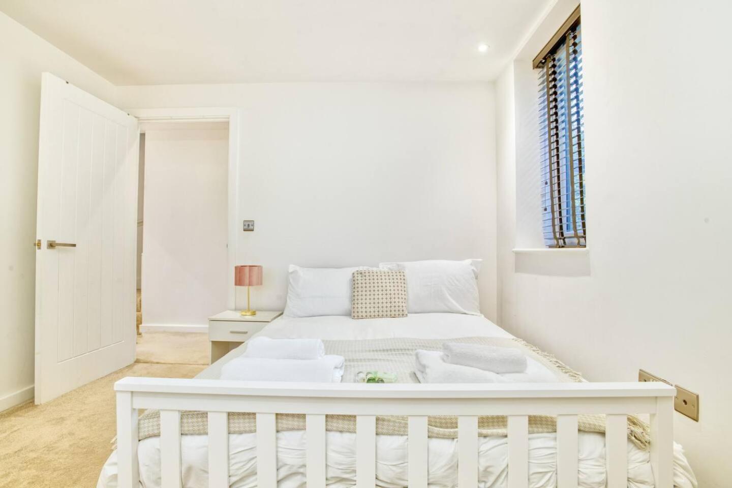 Casa de férias Pass The Keys Motherby 1 - House With A Garde
