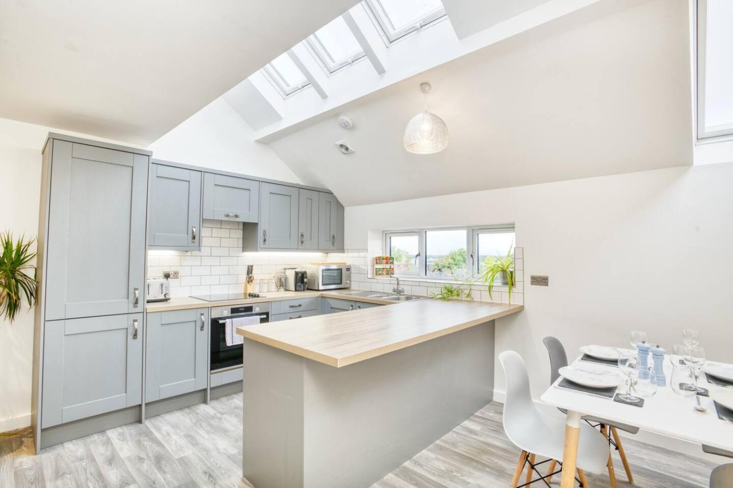 Pass The Keys Motherby 7 - Town House Close To River Front *