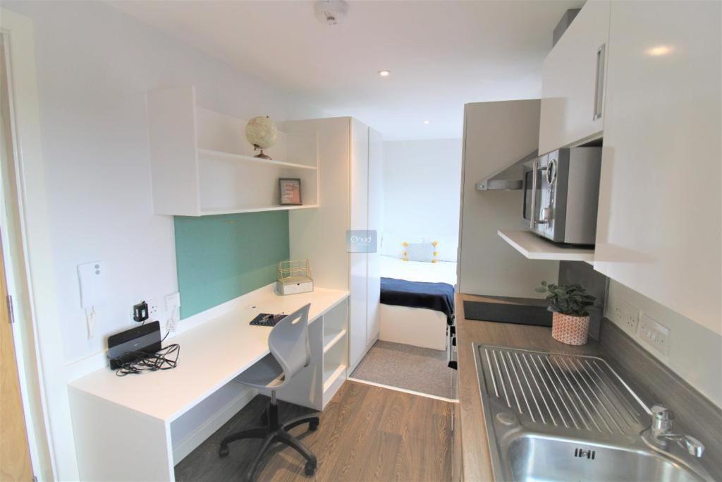 Apartment Pass The Keys Centrally Located Flat *