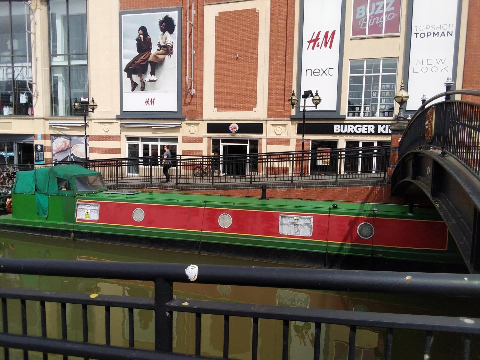 Botel Rosie And Jim Retreat Town Centre With A Hot Tub Lincoln