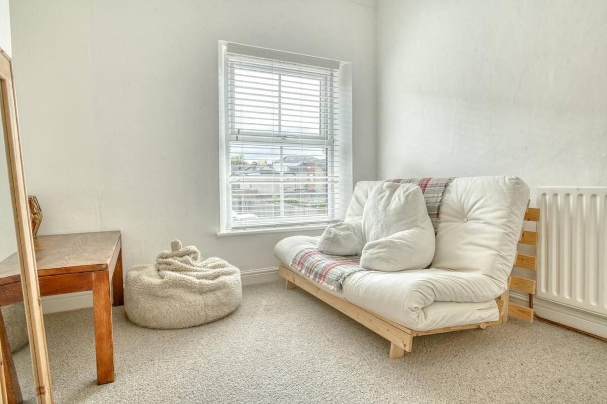 Holiday home Cosy Town House Near The Castle Pass The Keys *