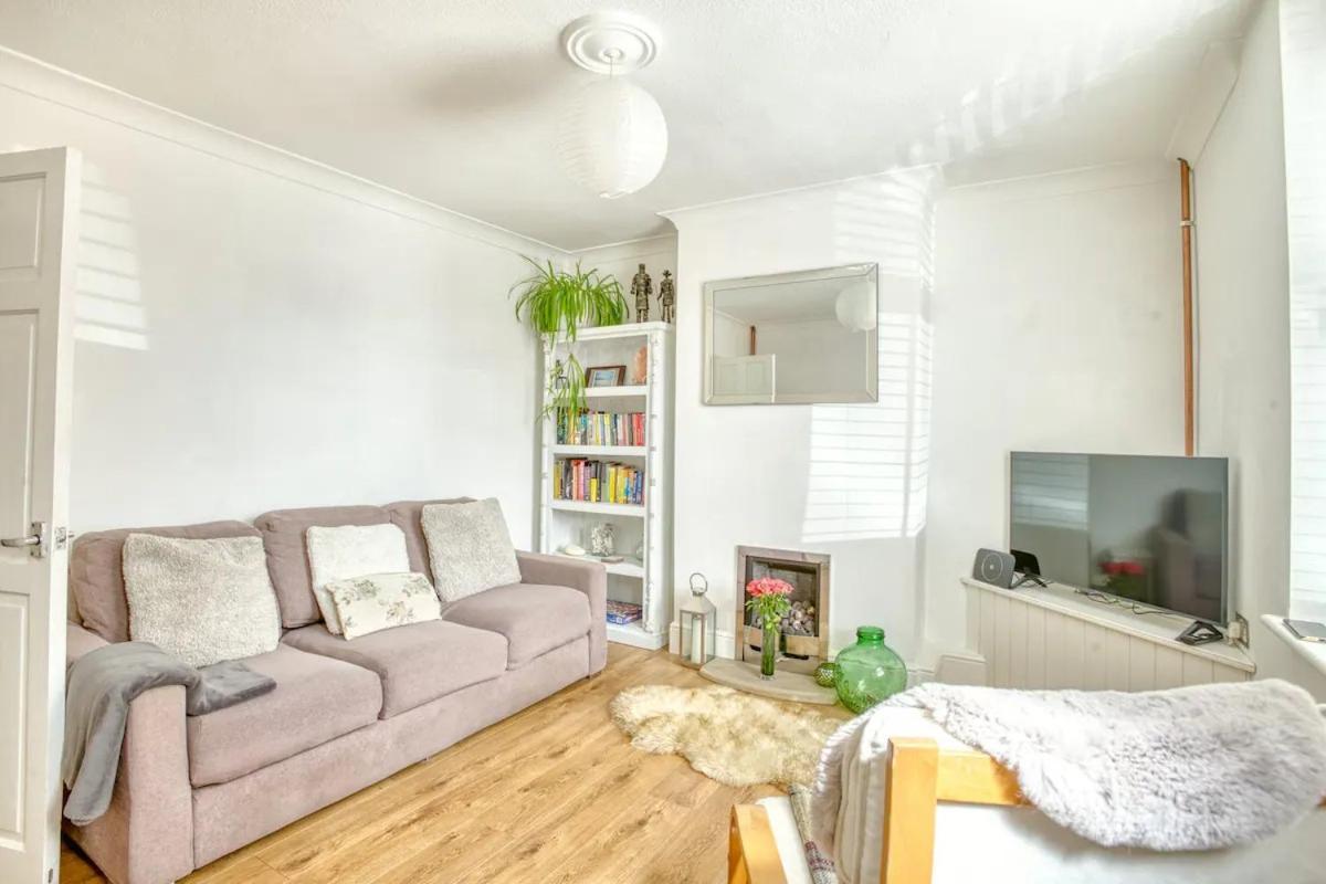 Holiday home Cosy Town House Near The Castle Pass The Keys