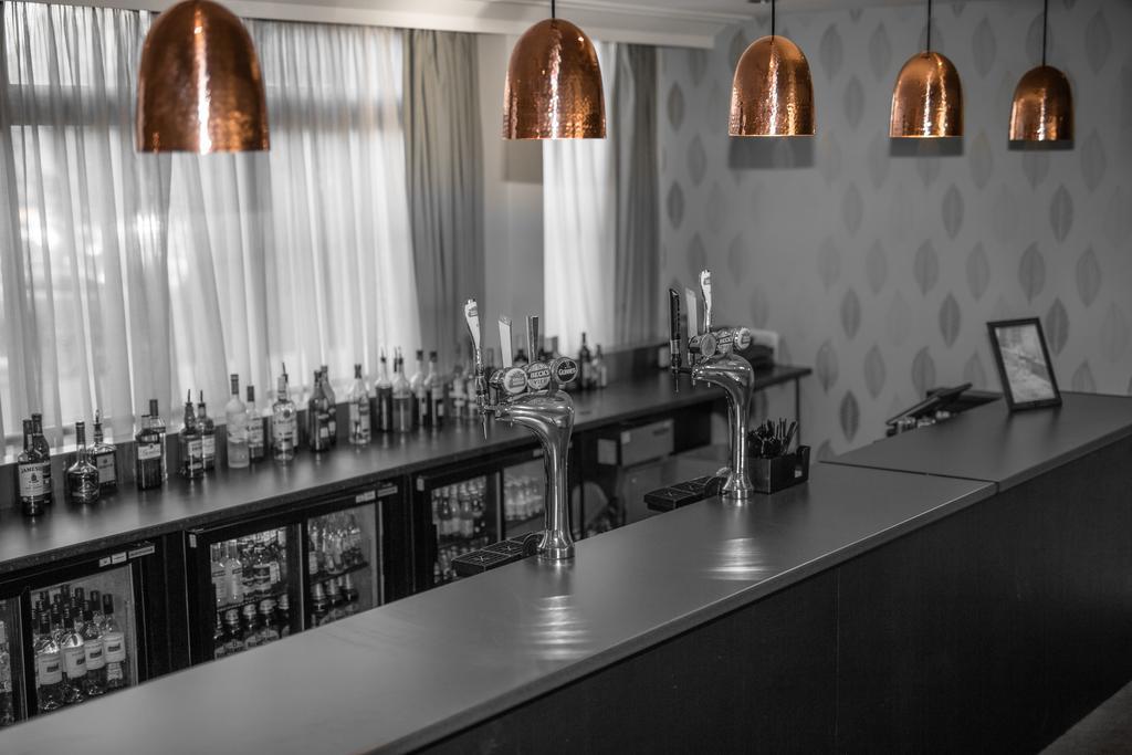 Hotel The 4*