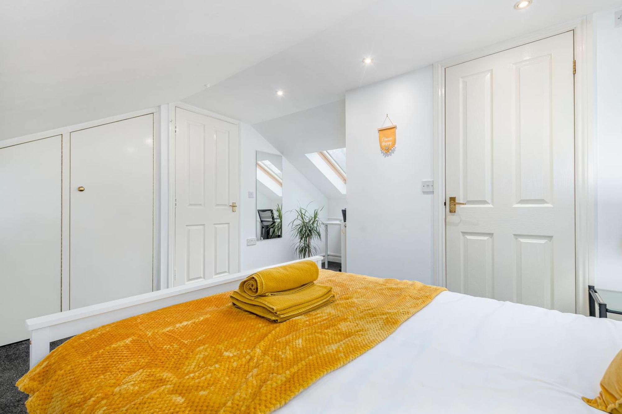 Centre Charming 2 Bed Lovely Apartment-snugstaff Apartment