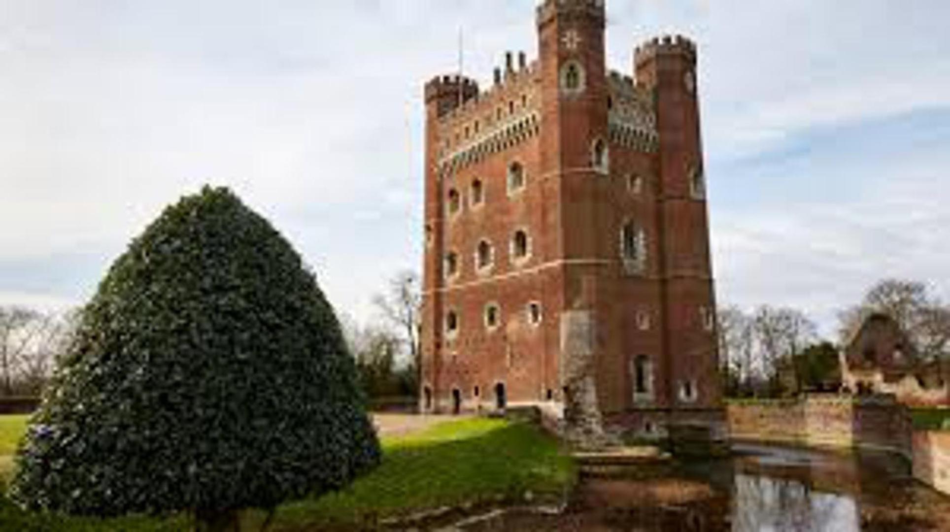 Tattershall Lakes Pet Friendly Hot Tub Breaks Holiday home