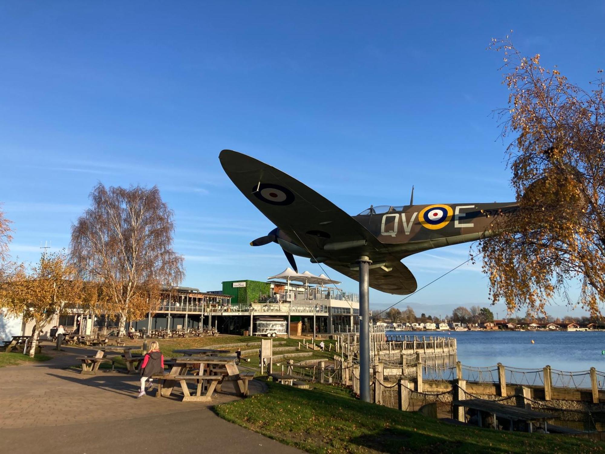 Tattershall Lakes Pet Friendly Hot Tub Breaks * Lincoln