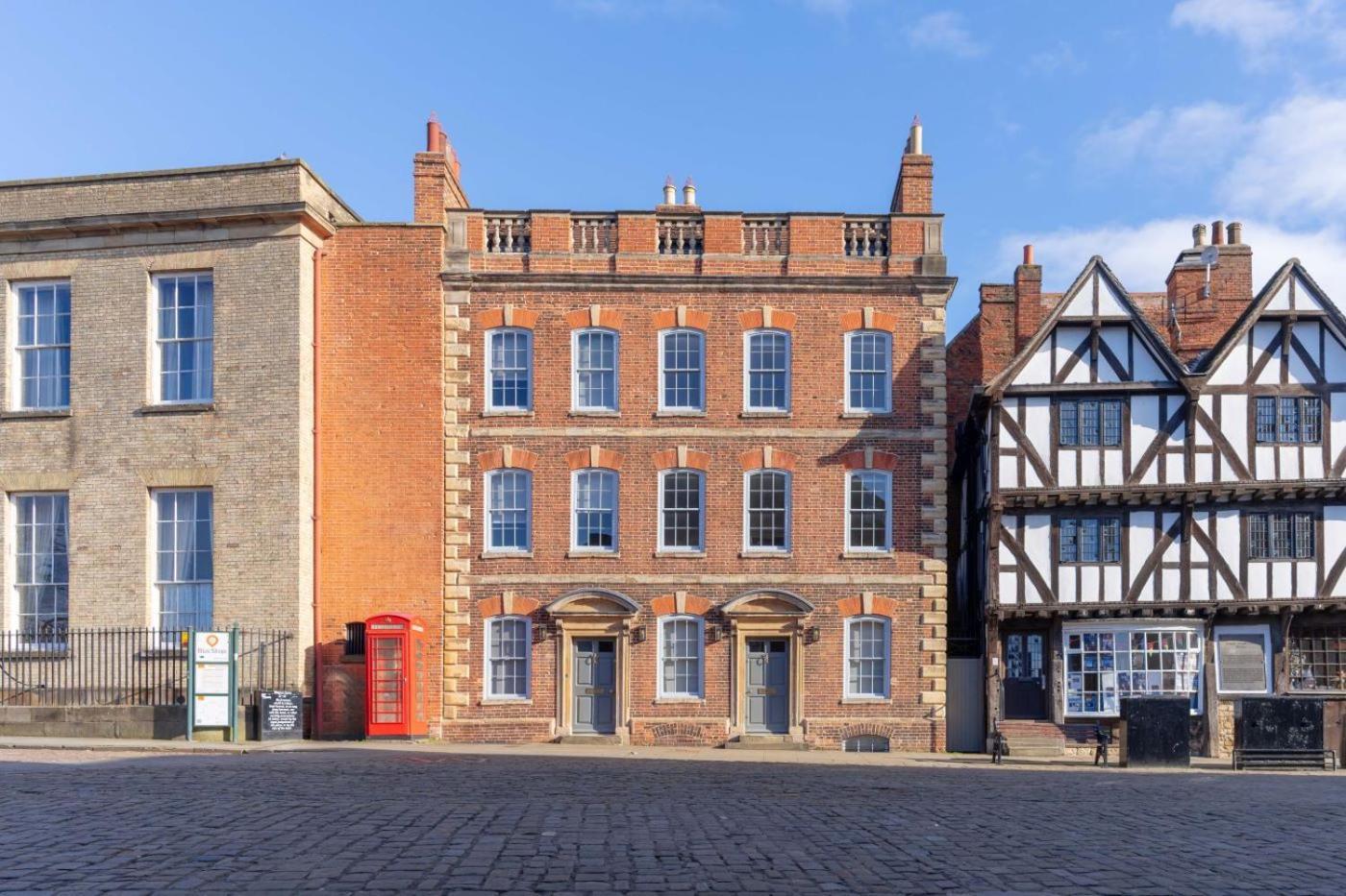 Hotel The White Hart
