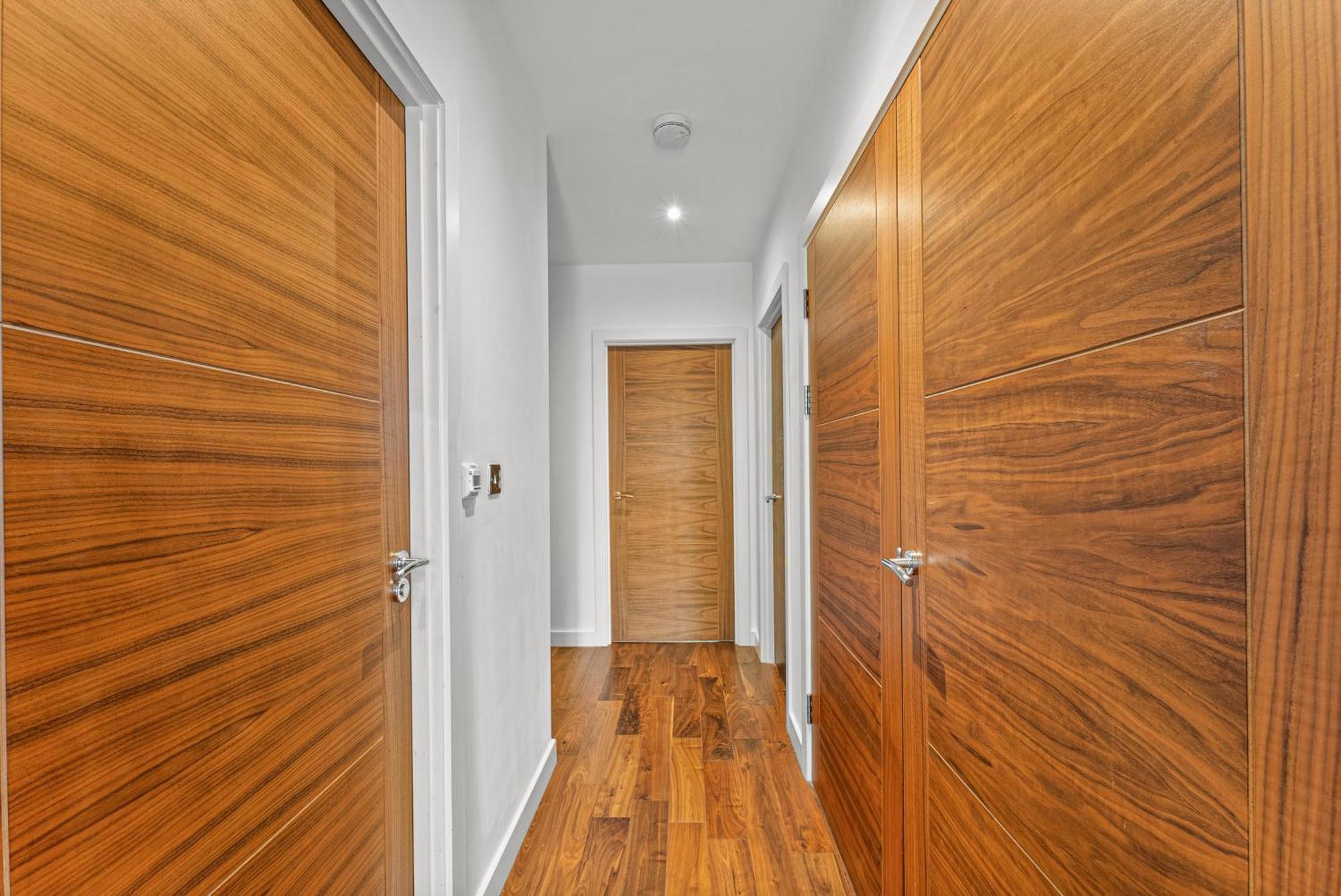 Designer Apartment In Central Lincoln - Sleeps 8 Apartment *