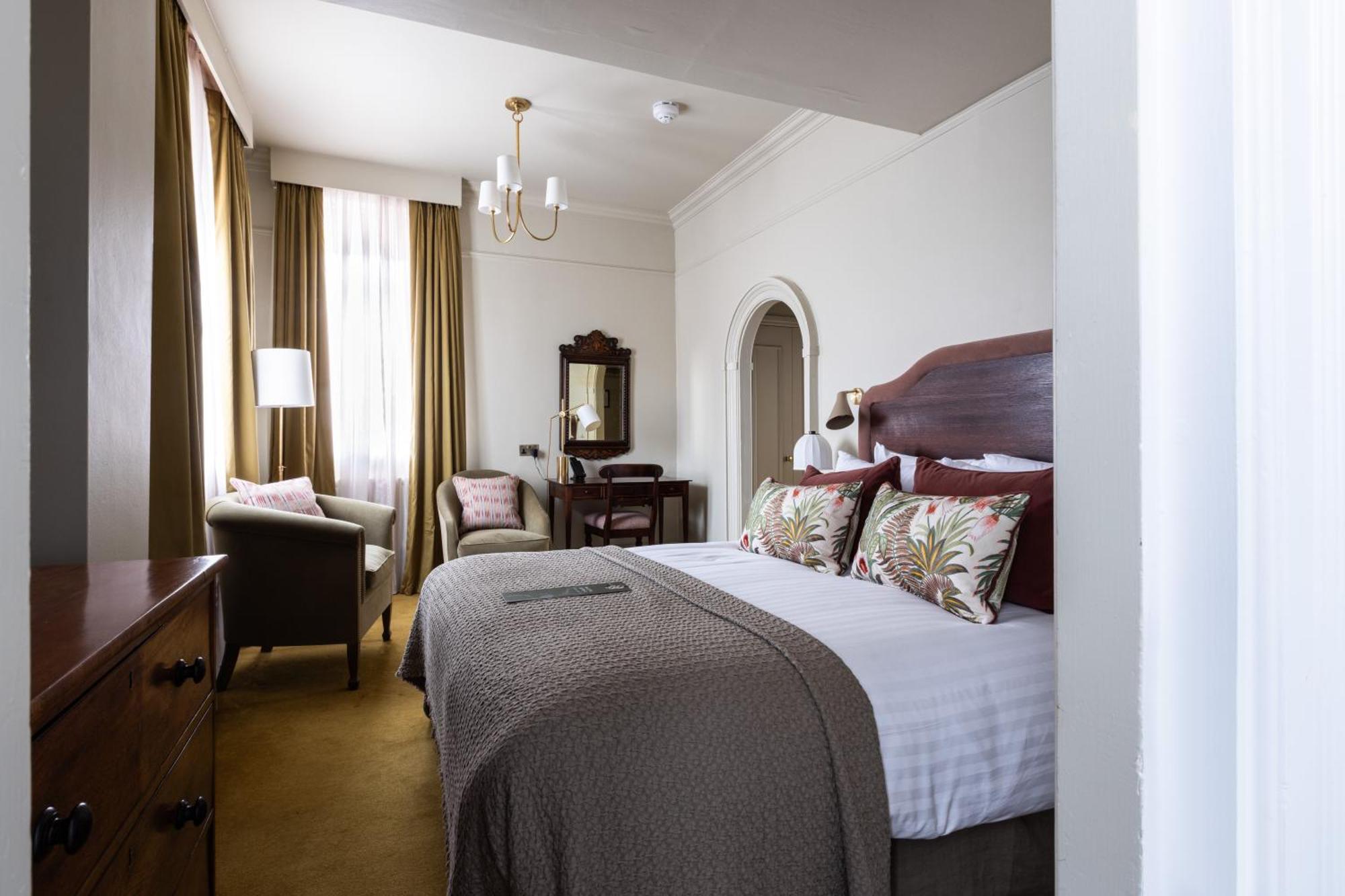 The White Hart Hotel