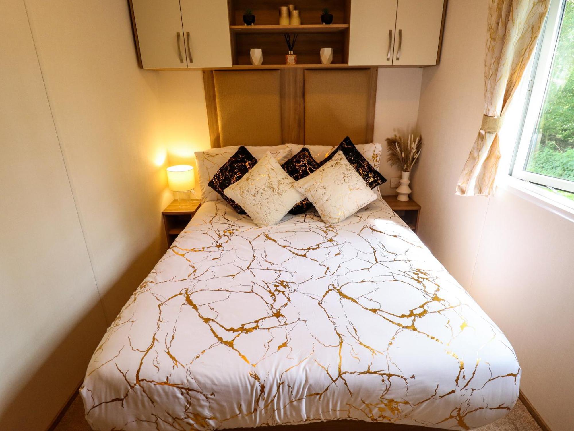 25 Kingfisher Court Holiday home