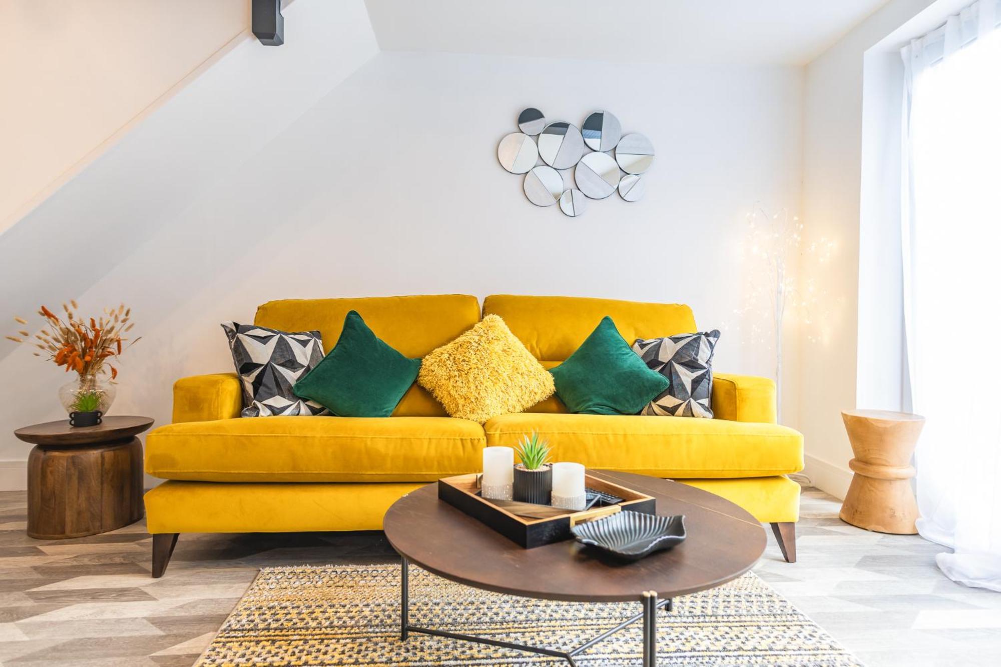 Captivating 2-bed House In Nettleham * Lincoln