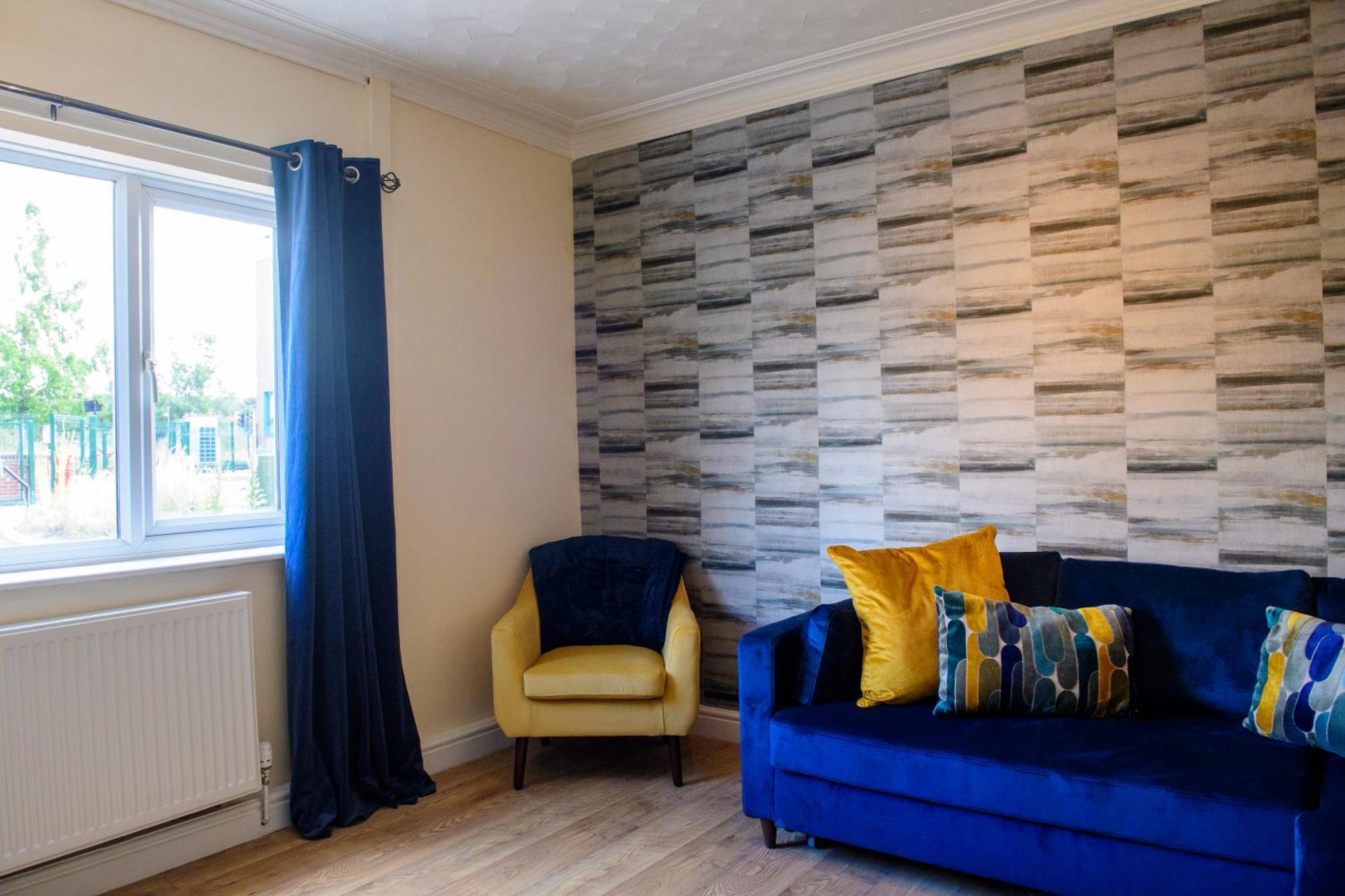 Stunning House - Sleeps 7 - 5 Mins Walk To High Street - Parking - Wifi