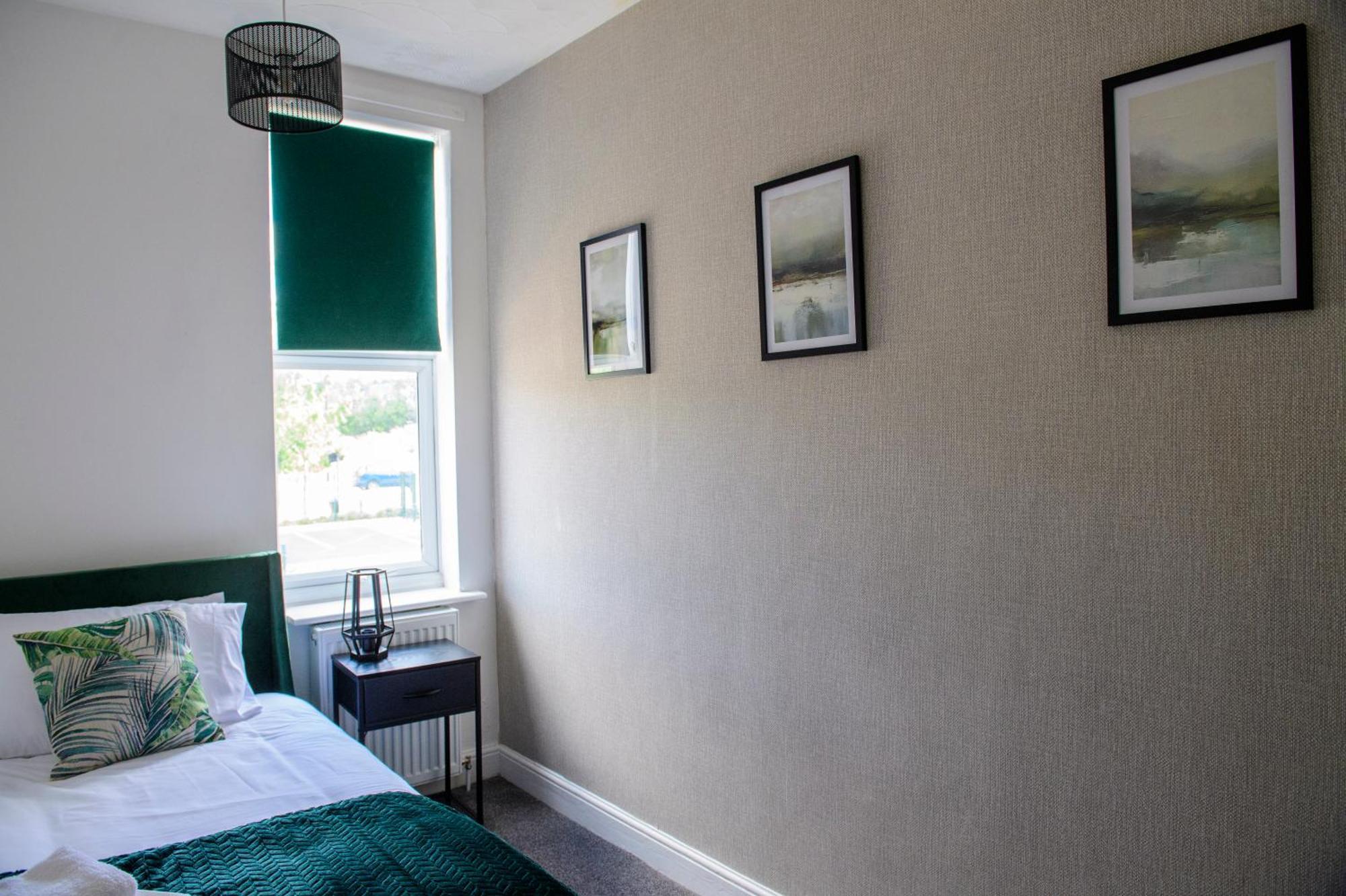 Holiday home Stunning House - Sleeps 7 - 5 Mins Walk To High Street - Parking - Wifi Lincoln