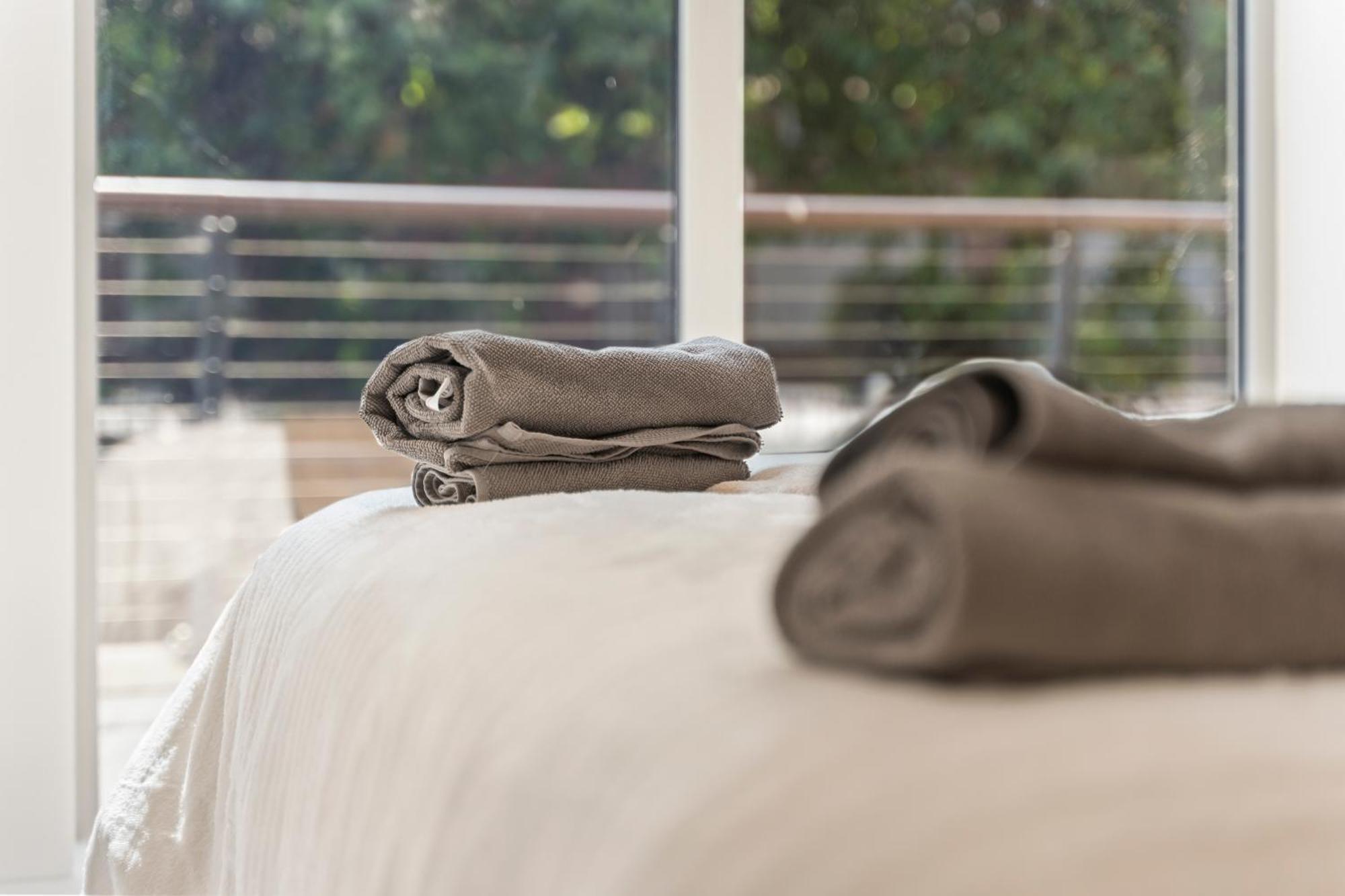 Designer Apt In Central - Sleeps 6 * Lincoln