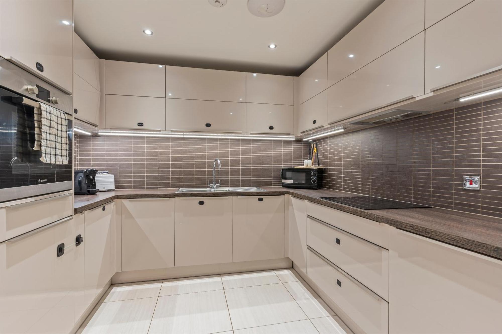 Apartment Designer Apt In Central - Sleeps 6 Lincoln