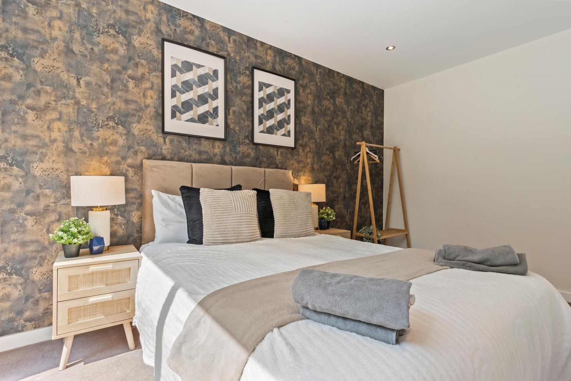 Apartment Designer Apt In Central - Sleeps 6 *