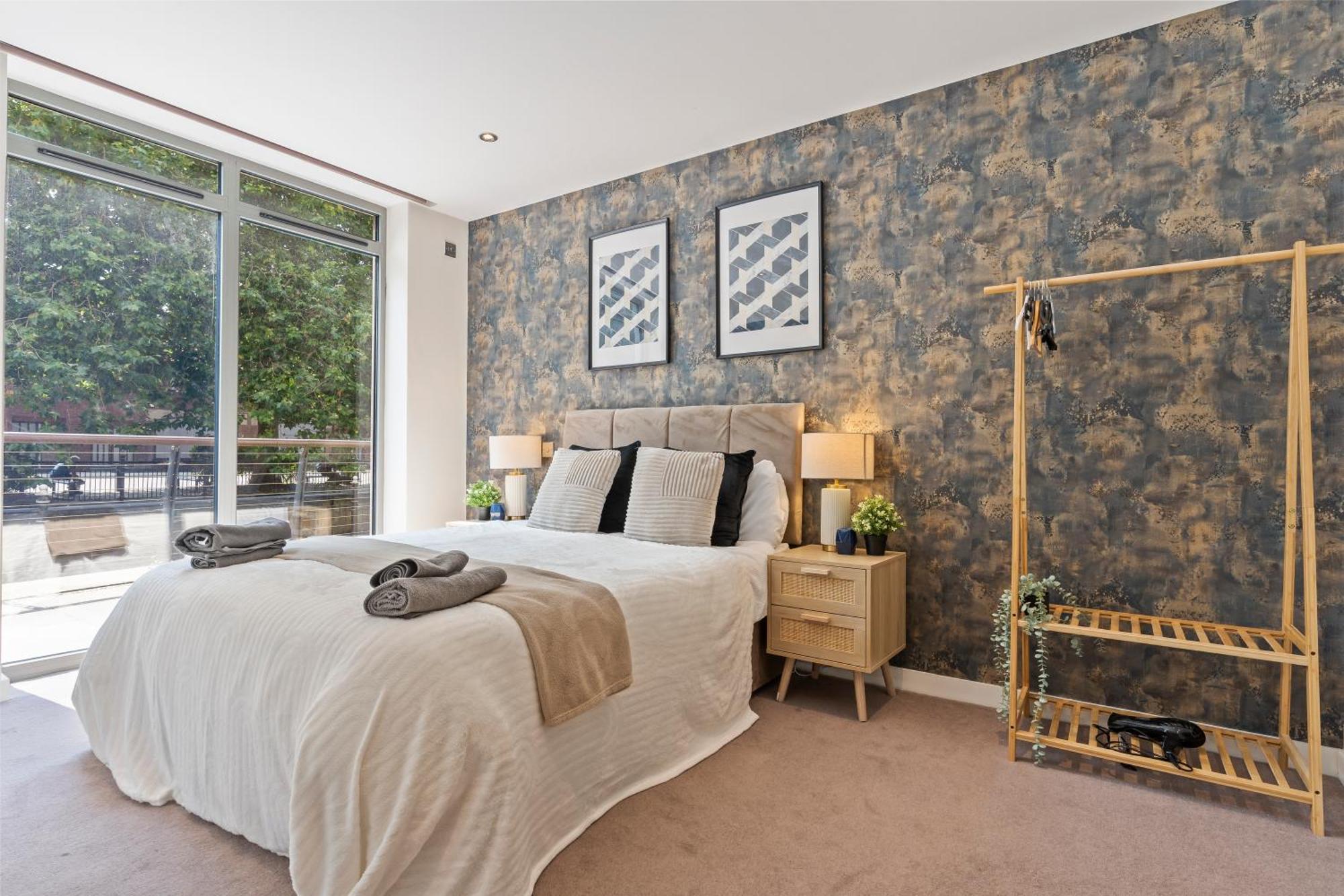 Apartment Designer Apt In Central - Sleeps 6 Lincoln