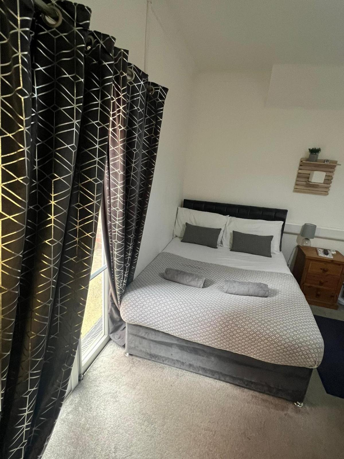 Centre P&s Guest house *