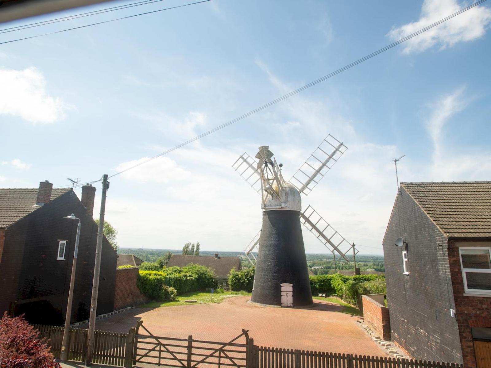 Family House With Stunning Mill View Pass The Keys Holiday home *