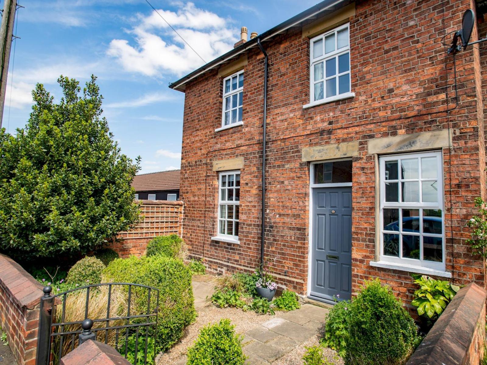 Family House With Stunning Mill View Pass The Keys Holiday home