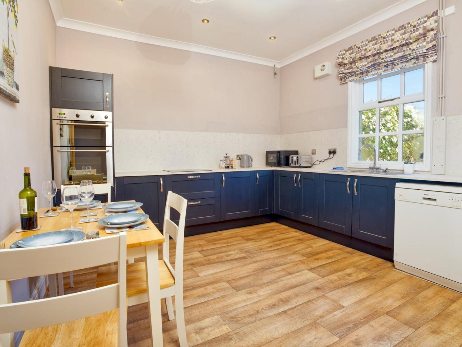 Family House With Stunning Mill View Pass The Keys *
